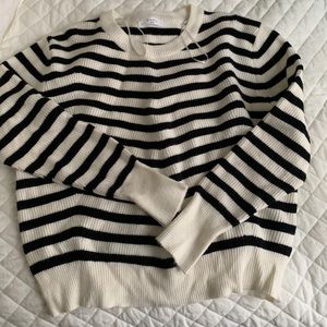 Stripped Crop Sweater
